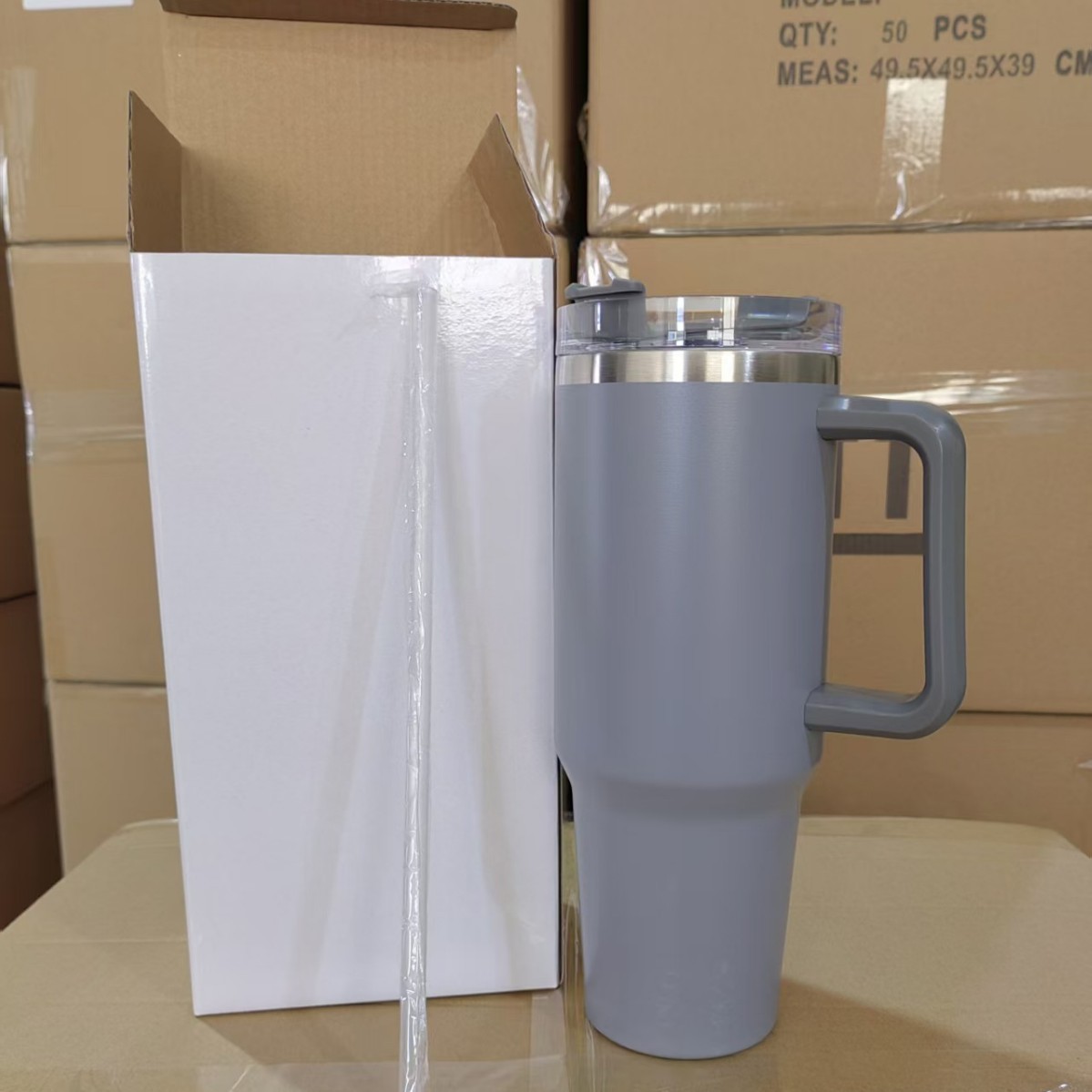 Gran capacidad 40oz mango taza helado taza 304 Acero inoxidable vacío aislado taza coche paja cerveza al por mayor