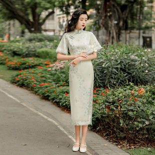 8946 cheongsam modified elegant girl's long green elegant retro National style spring and summer cheongsam dress
