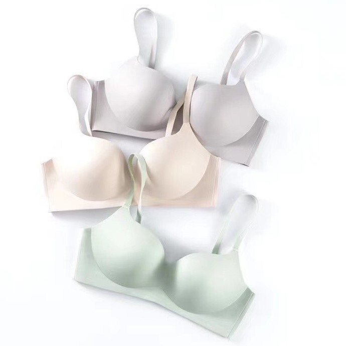 7702 high quality Jelly Strip Traceless One-piece Simple Gossy Underwear Lightweight Rimless U-shaped Beautiful Back Bra