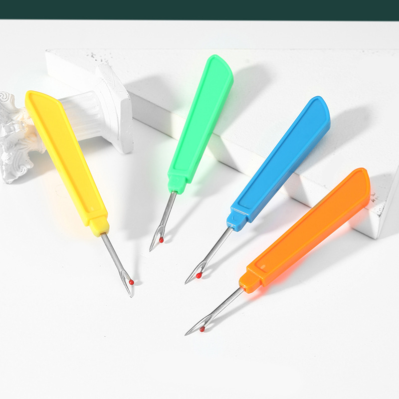 Factory Direct Sales Cross Stitch Thread Picker Handmade DIY Knitting Sewing Thread Cutter Four-Color Plastic Handle Seam Ripper