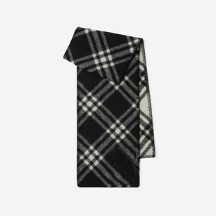 [Fans Welfare] Quan Zhixian's Core-spun Yarn Plaid Warm Classic Plaid Double-sided Scarf