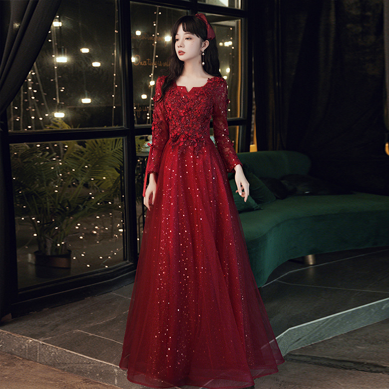 Toast Wear Bride 2025 New Red Host Engagement Spring Long Sleeve High-Quality Wedding Evening Dress Gauze Skirt