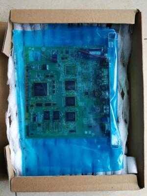 Совершенно новый оригинальный робот JANCD-YIF01-4E YASKAWA DX100IF, физическое фото