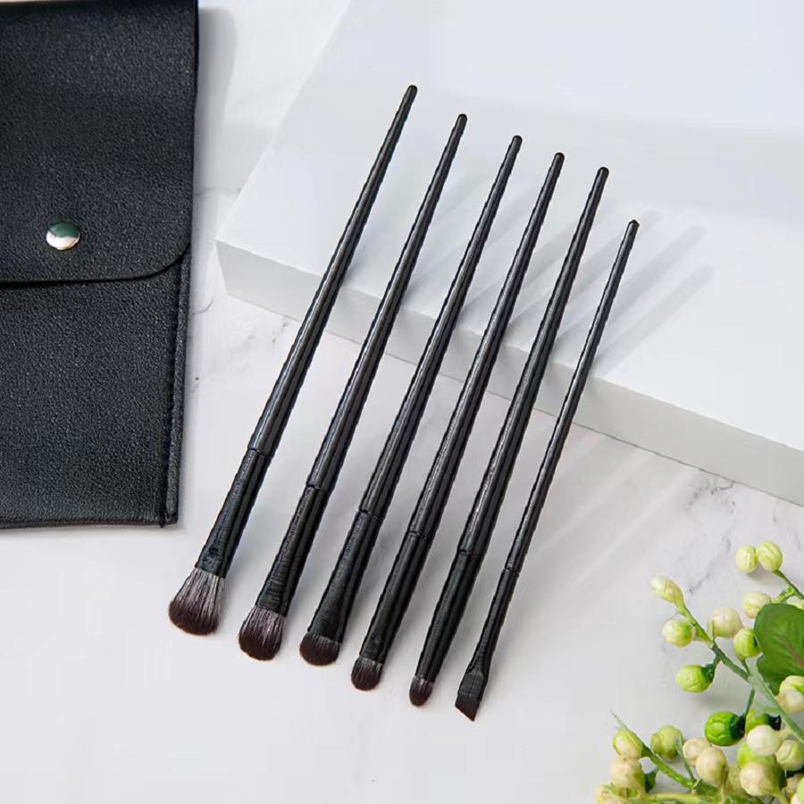 Eye Shadow Brush Set Image 5