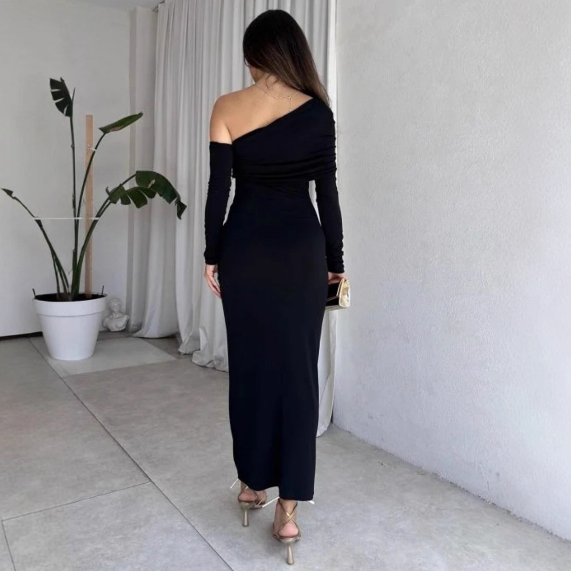 Women Asymmetrical One Shoulder Solid Color Long Sleeve High Waist Bodycon Sexy Hip Wrapped Ruched Party Evening Dress_ecoleips.com