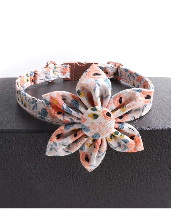 Flower Print Dog Collar 2