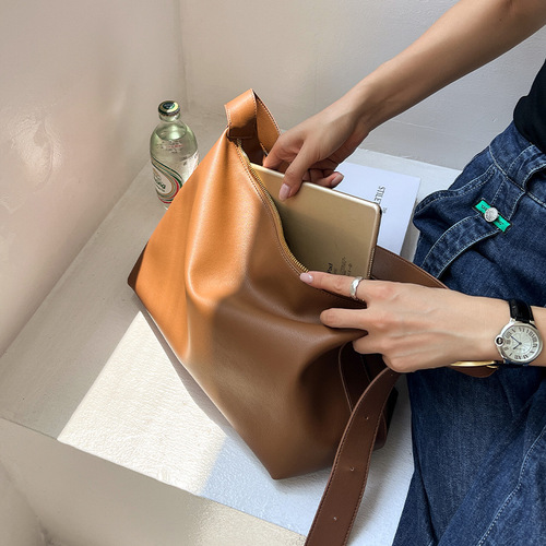 Nalandu 2024 new women's bag crossbody bag genuine leather tote bag large capacity fashionable shoulder commuter bag