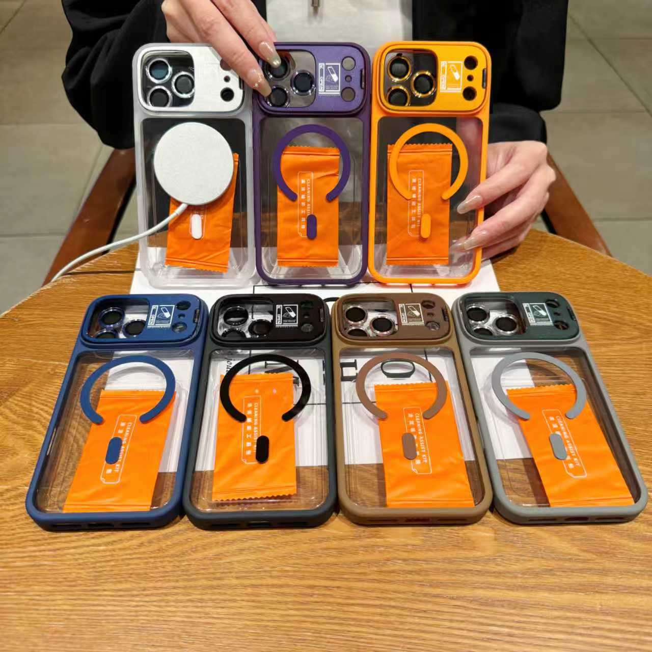 Aplicable a Apple 17 ProMax caso de teléfono móvil D2 soporte multidimensional caso de absorción creativo personalidad nuevo iPhone resistente a caídas