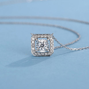 18K Gold Set Diamond Necklace Square Car Flower Diamond Pendant Women's Clavicle Chain Gold Chain Pendant