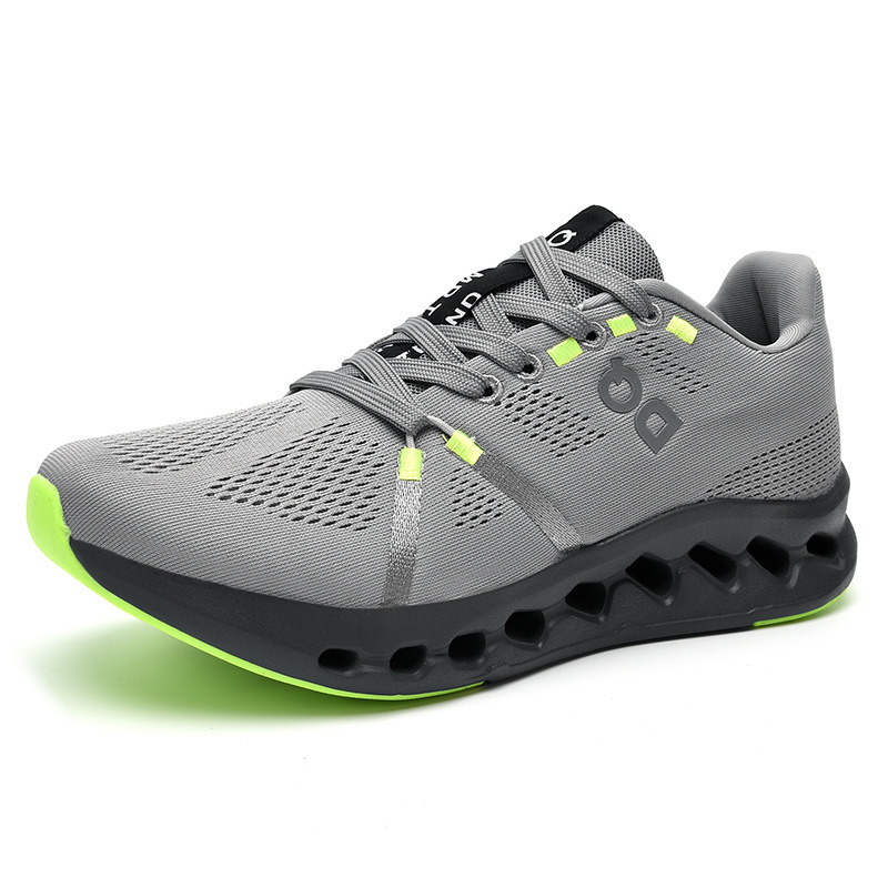 Zapatos de hombre 2024 verano nuevos zapatos de tejido ligero transpirable moda casual zapatos deportivos de correr zapatos de malla de coco zapatos de moda