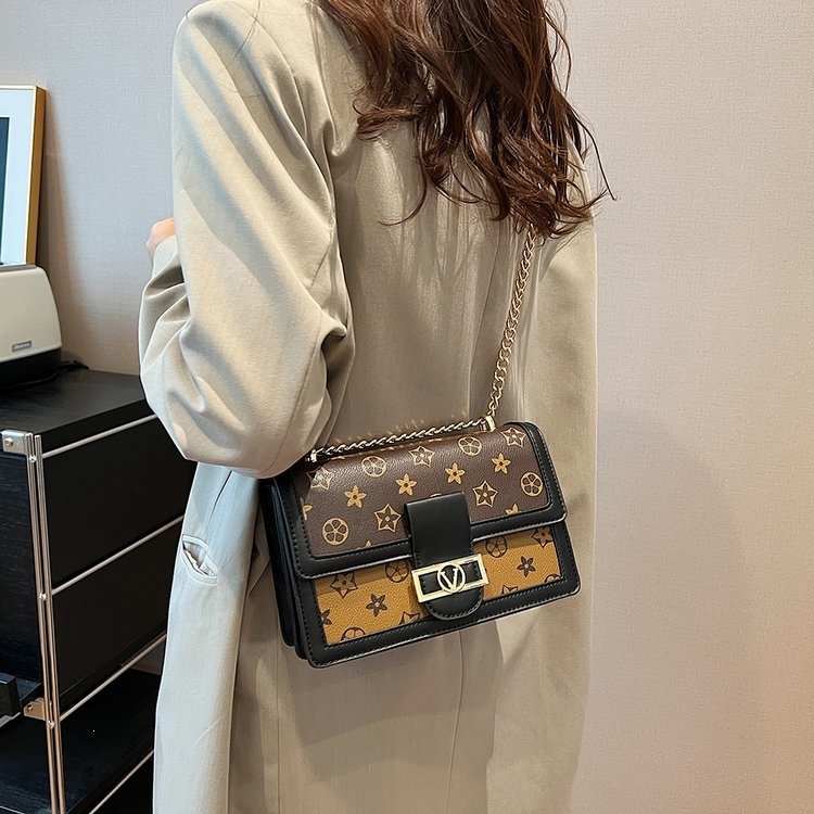 Pu Vintage Monogram Chain Bag Small Square Bag Magnetic Closure Shoulder Bag Crossbody Bag Retro Versatile Women's Bag