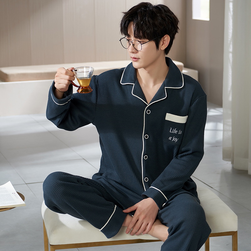 Pijamas de hombre Primavera y otoño solapa de manga larga Cardigan Youth algodón más tamaño suelto traje de uso doméstico se puede usar fuera