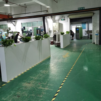Opening Injection Molding Processing One-Stop – Avtomobil hissələri qəlibləri