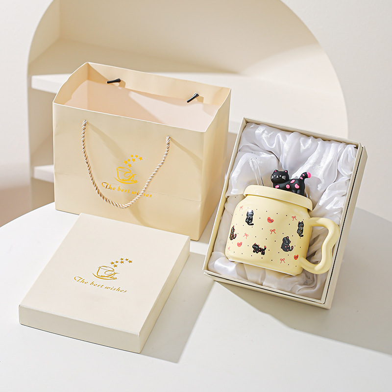 Taza de paja de dibujos animados de gato lindo suave Taza de oficina de alto valor con tapa Taza de pareja casera Taza de desayuno