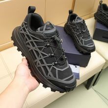 �W��վ������Ь����Ь�ļ��͎ͺ���ϵ�Ь�W؛�߶˾W��͸���\��Ь