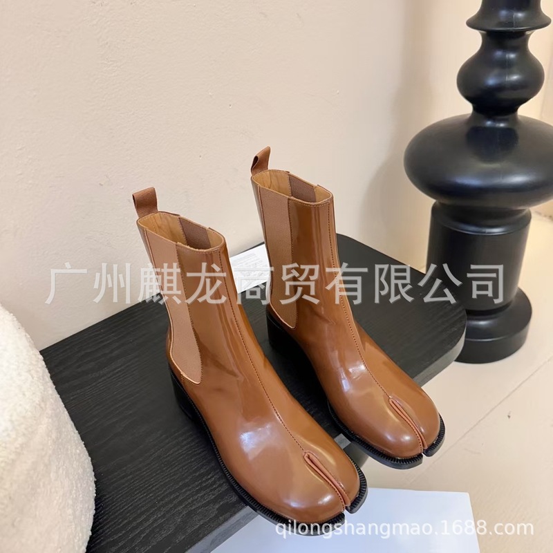 高端2025秋冬真皮复古套筒分趾马丁靴粗跟裸靴时装单靴切尔西靴女|undefined