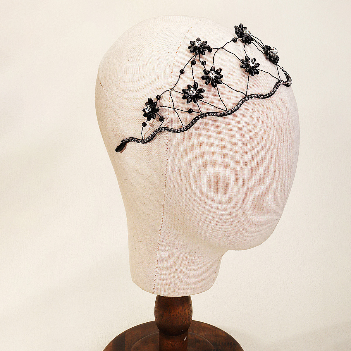 Women's Elegant Flower Artificial Crystal Rhinestones Hair Band display picture 9