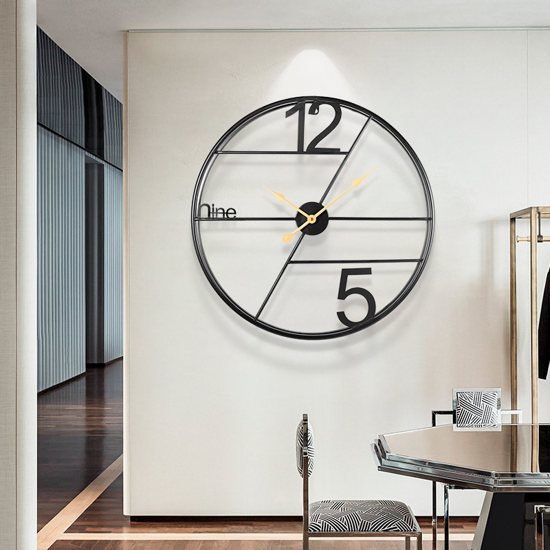 一件代发亚马逊爆款铁艺挂钟创意简约客厅时钟静音金属装饰钟表
