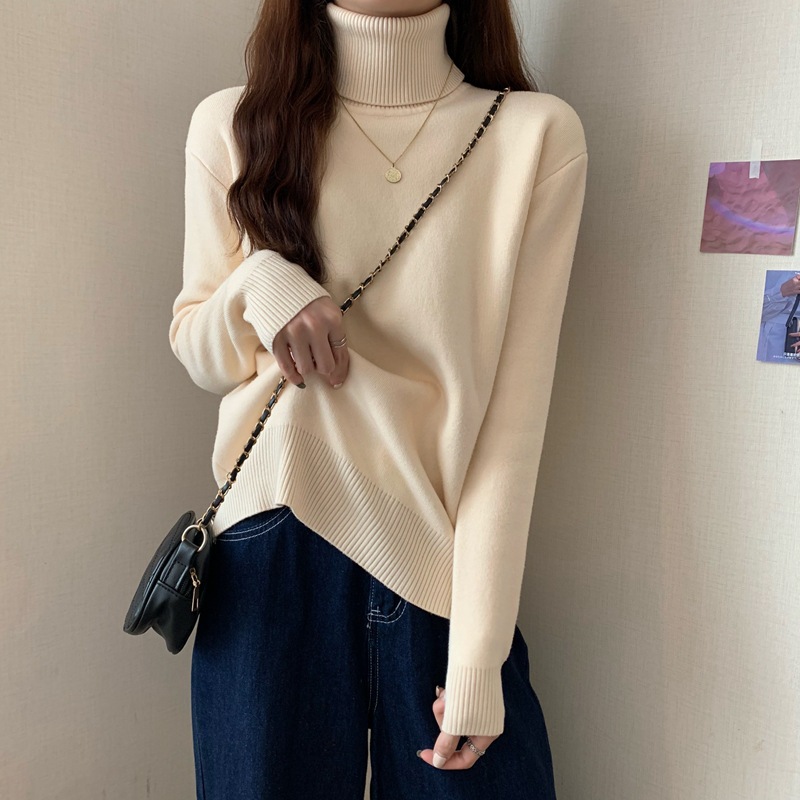 Knitted Sweater in Black