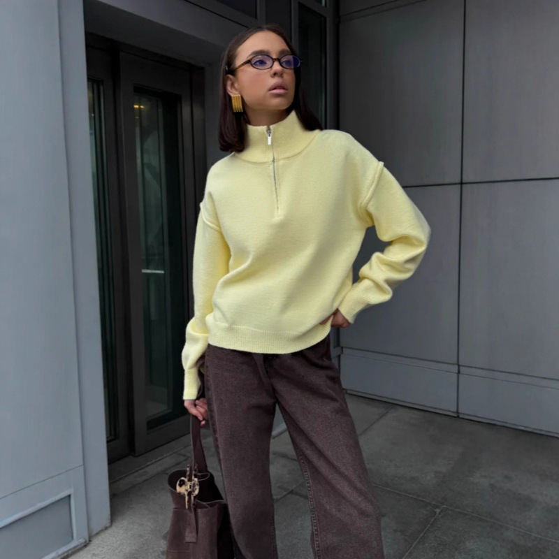 Yellow Turtleneck Knitwear for Women Autumn and Winter 2025 New Soft and Waxy Loose Half-Zip Knitwear with Bottoming Short Top