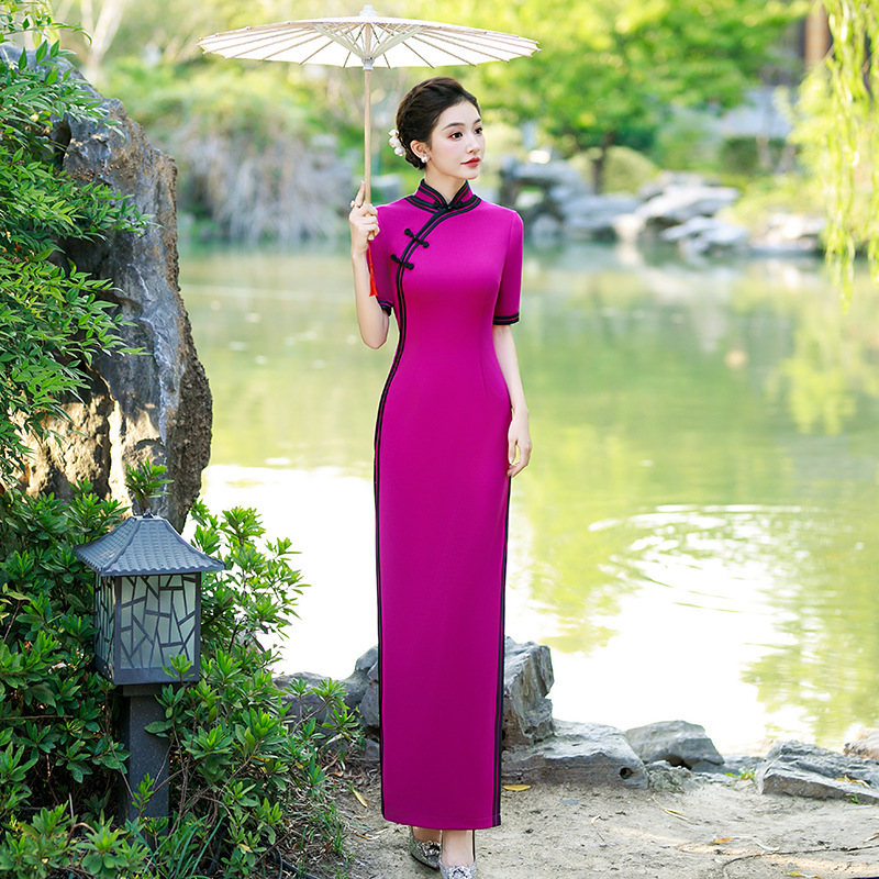 Rose Red Runway Cheongsam 2026 New Vintage Slimming High-End Banquet Long Dress Student Art Exam Performance Cheongsam Dress