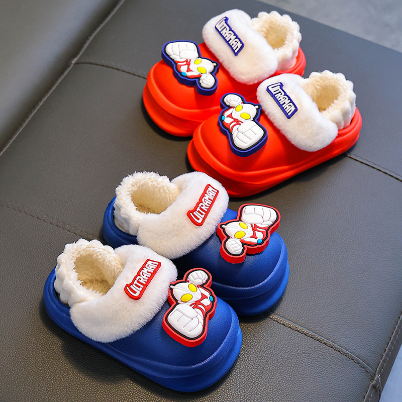 Zapatillas de algodón de invierno para niños, zapatillas de algodón para niños, bolsas impermeables de terciopelo calientes, zapatos de algodón caseros para niños