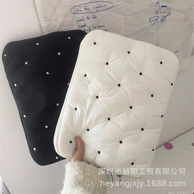 Wholesale cross-border simple polka dot iPad 11 computer storage bag, cute laptop sleeve protective case