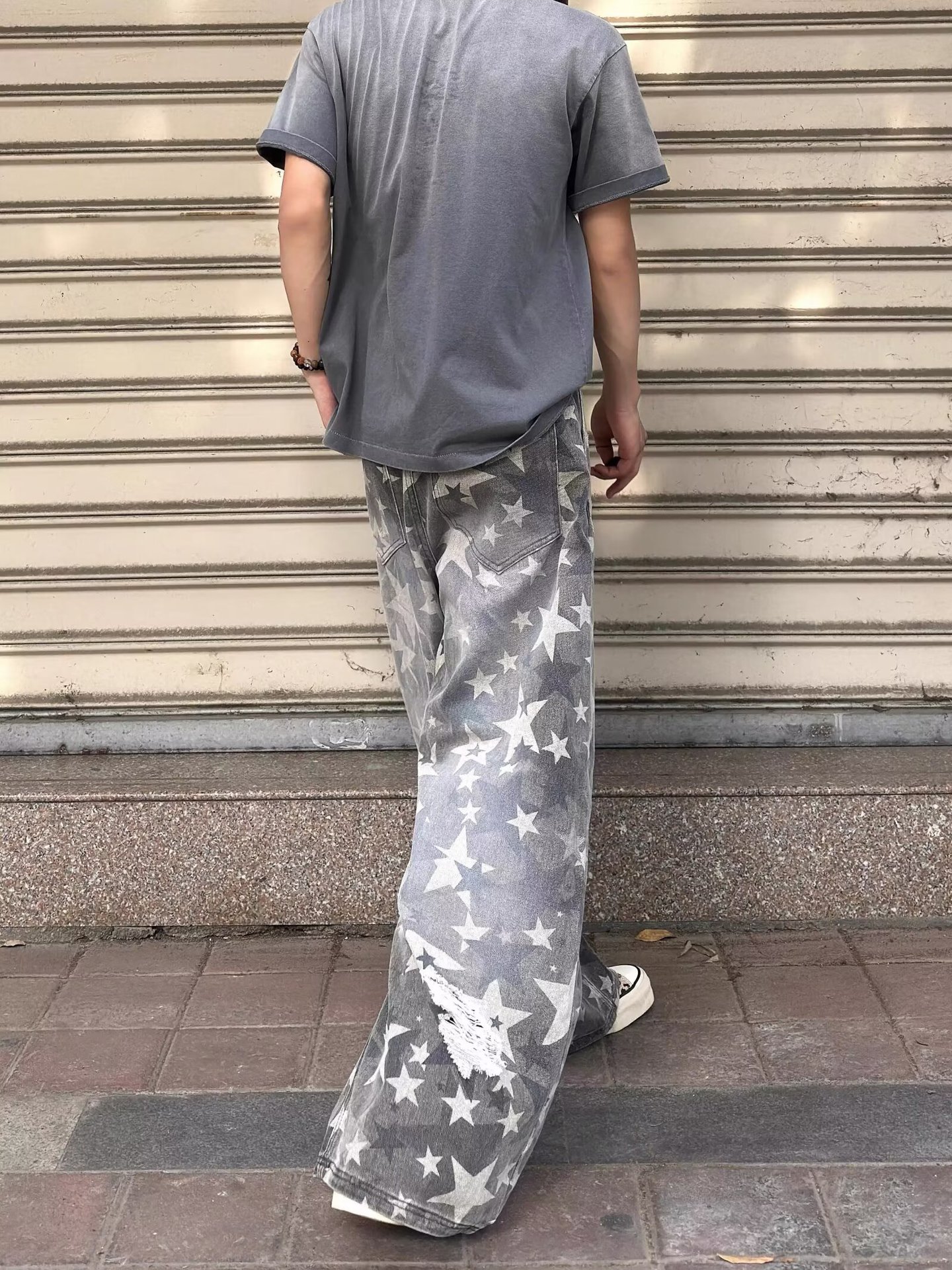 Herren Retro Camouflage Jeans Im Used-look Weite Passform_voghion.com