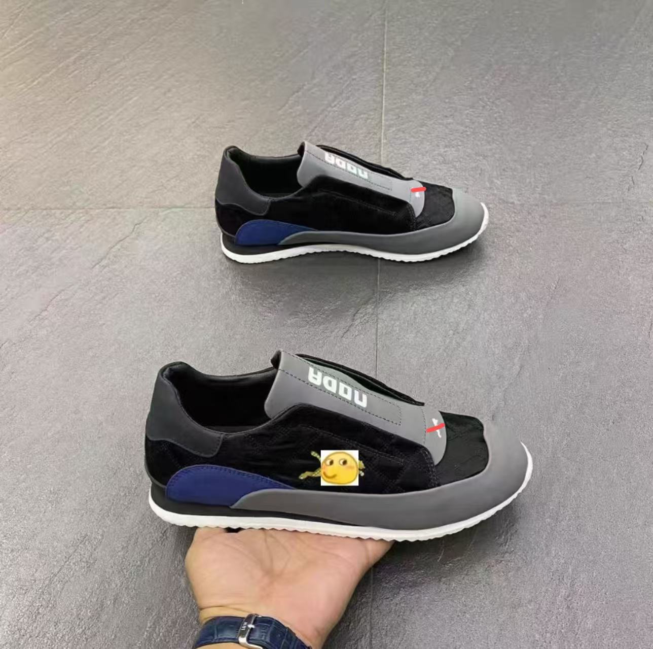 검회색