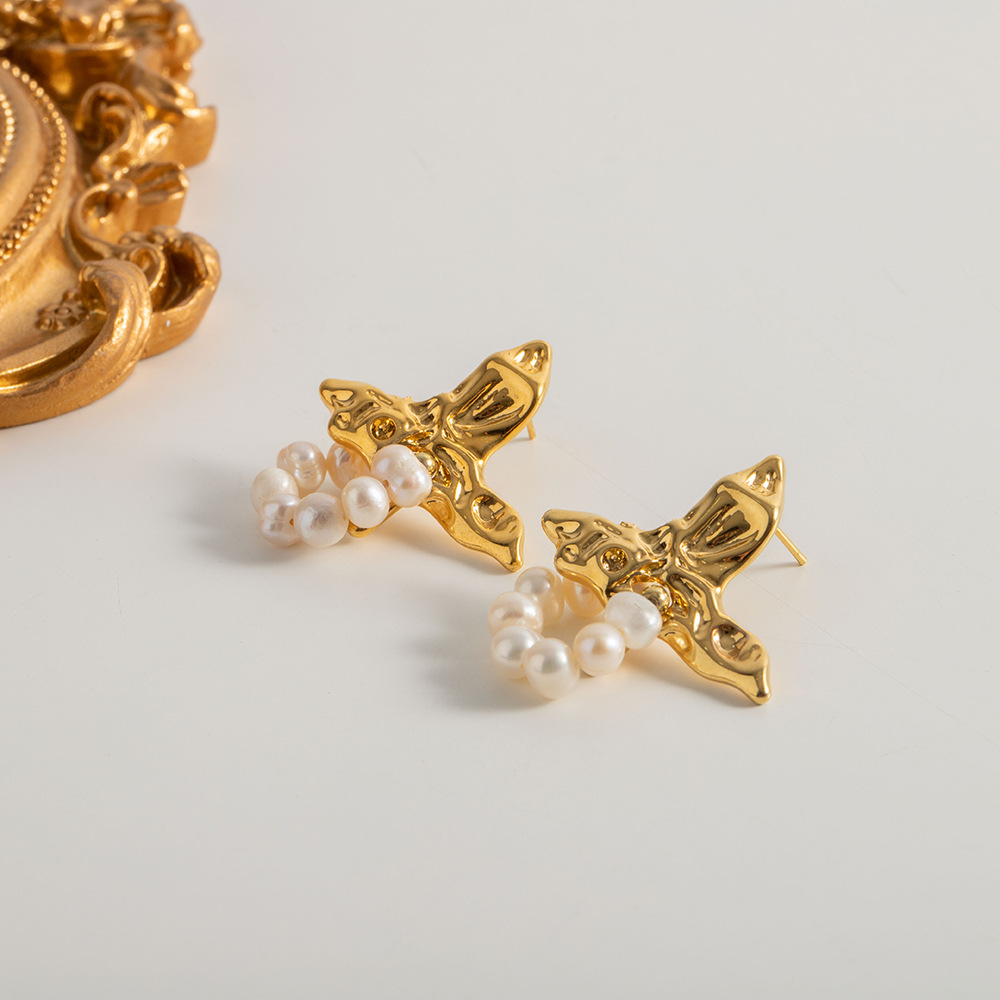 Retro Flower Copper Gold Plated Pearl Earrings 1 Pair