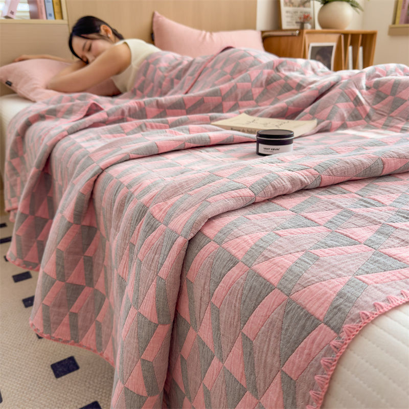 Light Luxury Class A 3-Layer Yarn Cotton Air-Conditioning Summer Cooling Quilt | All-Cotton Single-Person Student Dormitory Spring/Summer Thin Quilt – Machine-Washable