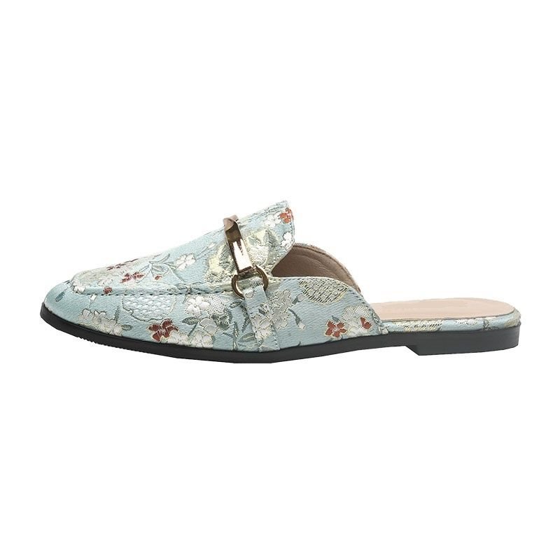 Chanel-Style Closed-Toe Half Slippers for Women, Summer Outdoor Wear, British Style with Metal Embroidery, Small Ck Mules, Low Heel Square-Toe Shoes Chanel-Style Closed-Toe Half Slippers for Women, Summer Outdoor Wear, British Style with Metal Embroidery, Small Ck Mules, Low Heel Square-Toe Shoes