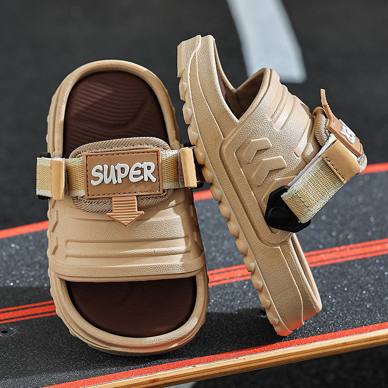 Sandalias y pantuflas para niños, sensación de mierda, niña, dibujos animados de verano, baño interior lindo antideslizante, zapatillas de suela blanda, zapatillas de bebé