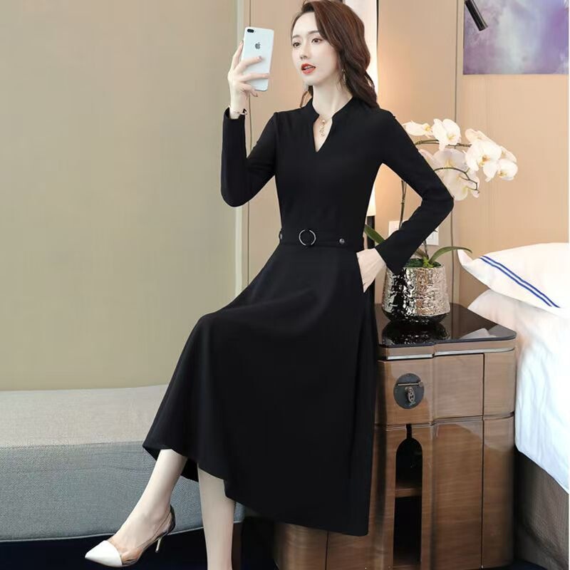 2026 Spring and Autumn Long Sleeve Dress for Women, New Korean Style Fashionable Mid-Length Dress, Slimming V-Neck A-Line Dress