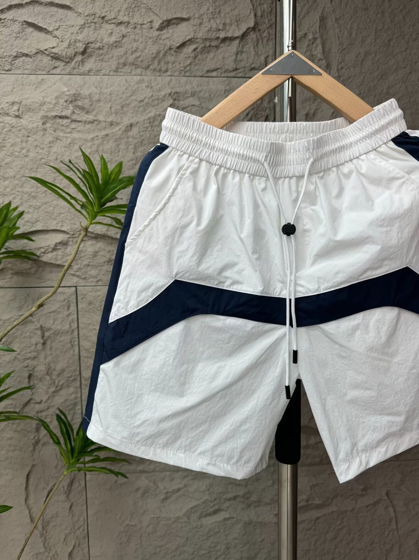 Men's Clothing Men's Summer Color Block Quick Drying Breathable Casual Shorts Versatile Trendy Five Point Mid Length Beach Sports Cool Pants_viptrois.com