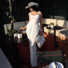 Sleeveless U-neck hip hugging dress��ɫ�o��U�I�����ް��B��ȹ