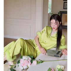 现货法式轻奢缎面羽毛中袖冰感舒适衬衣显瘦直筒裤长睡衣家居套装