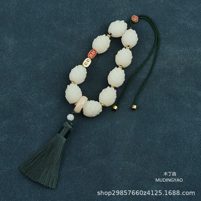 Car hanging Rearview Mirror Safety Pendant Tassel - good-luck-single-tassel-green