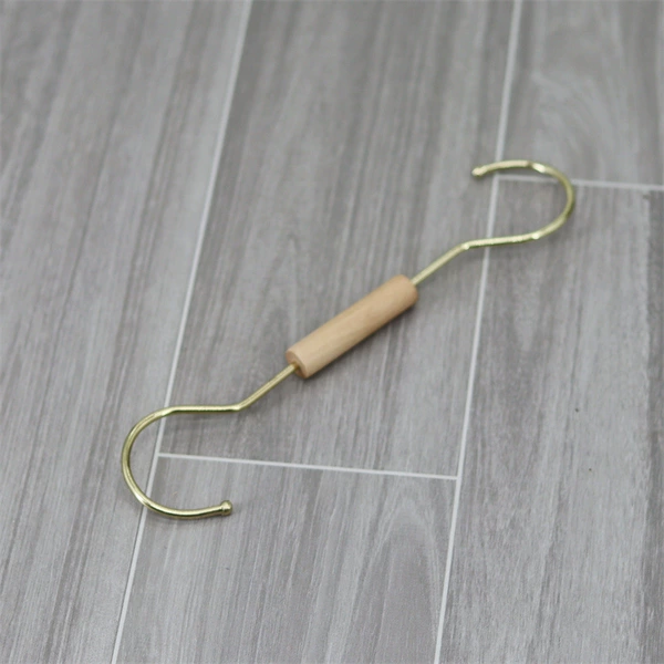 23CM solid wood double gold hook