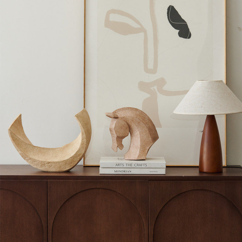 El viento tranquilo retro hace viejos colores cabeza de caballo escultura decoración artística estilo europeo sala de estar estudio decoración porche