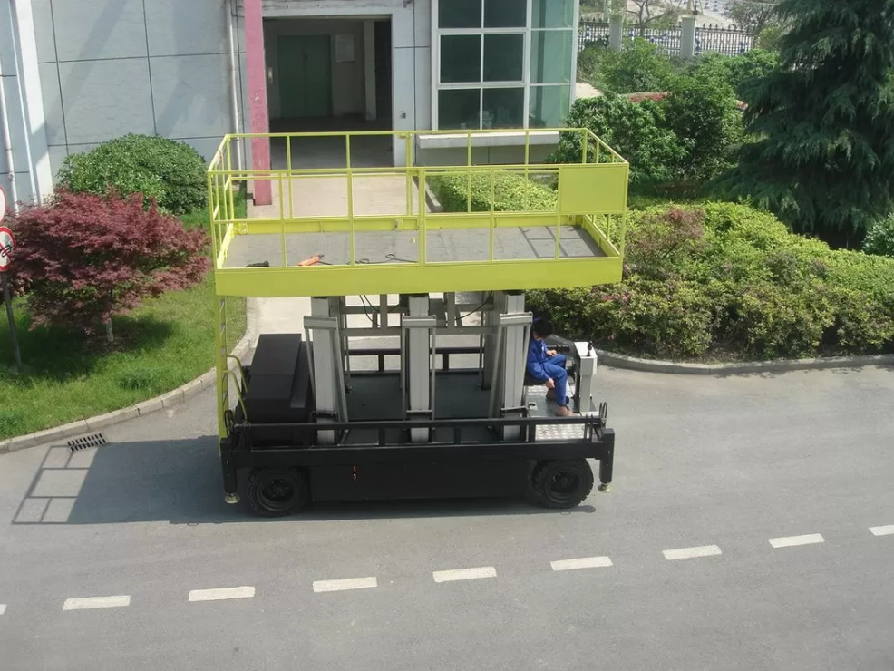 六桅柱 自行式铝合金升降机 升降平台 高空作业车 400kg电动