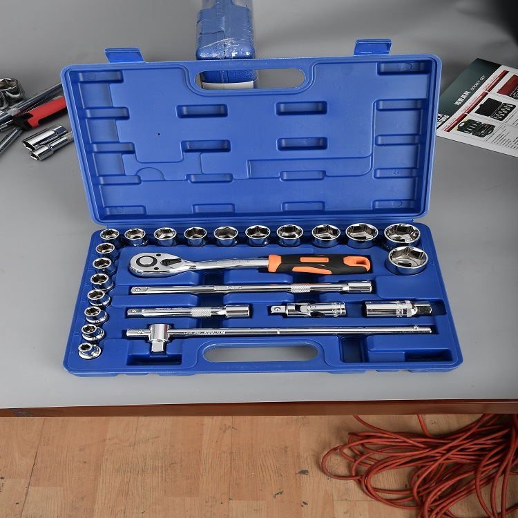 套筒扳手套装24件套铬钒钢汽修专用手动工具