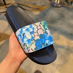 外国貿易Lvjiaの新しいレターエンボススリッパ、男性用GG春夏平底第一層牛革、女性用多用途スリッパ