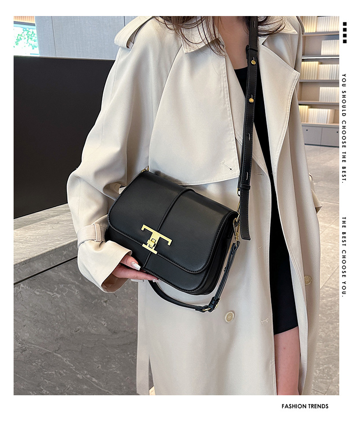 2023 New Fashionable and Minimalist Underarm Casual Western Style Solid Color Saddle Handheld One Shoulder Crossbody Bag_voghion.com