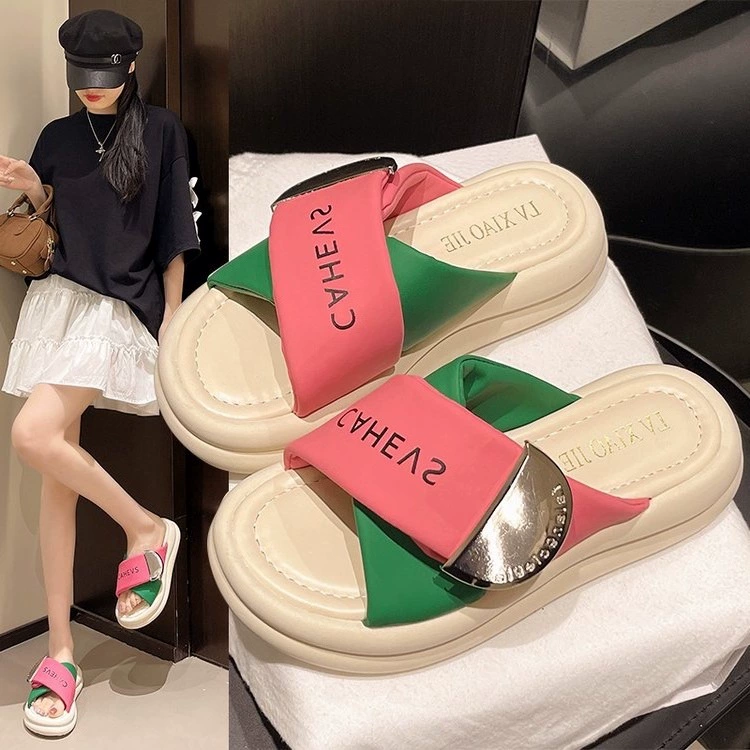 Летние женские сандалии 2025 года, новые корейские, на толстой подошве, легкие, с широкой липучкой, пляжная обувь, интернет-хит.