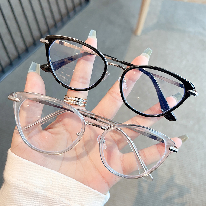 Las nuevas gafas de miopía de ojo de gato para mujer son pequeñas, frescas, ultraligeras, retro, de moda, de alta gama, anti-luz azul, marco de espejo de ojo blanco image 4