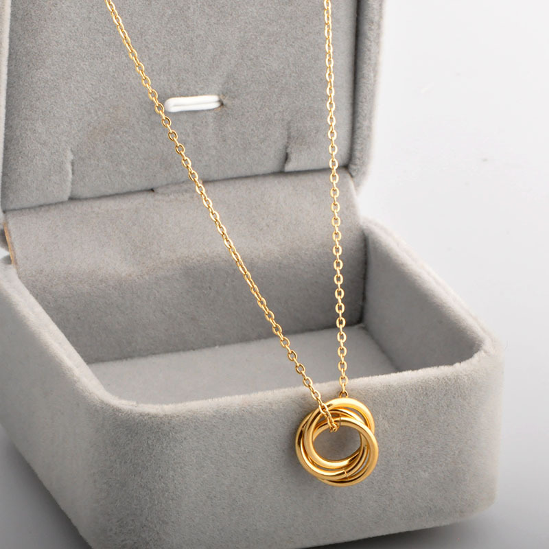 Titanium Steel 18K Gold Plated Simple Style Plating Circle Rhinestones Necklace display picture 2