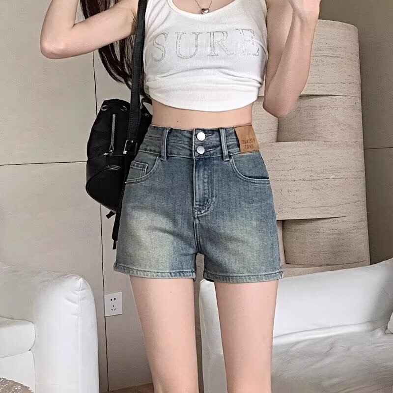 2026 Summer New Vintage Plus-Size Women's High-Waisted Slimming A-Line Hot Pants Thin Wide-Leg Denim Shorts 2026 Summer New Vintage Plus-Size Women's High-Waisted Slimming A-Line Hot Pants Thin Wide-Leg Denim Shorts