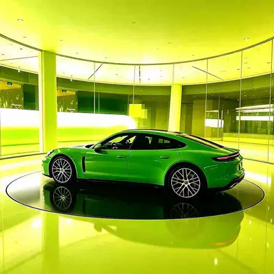 Car rotating lift platform, display Avtomobil fırlanan platformaları