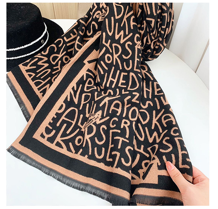 Cachecol em caxemira elegante para mulher xale versátil_voghion.com